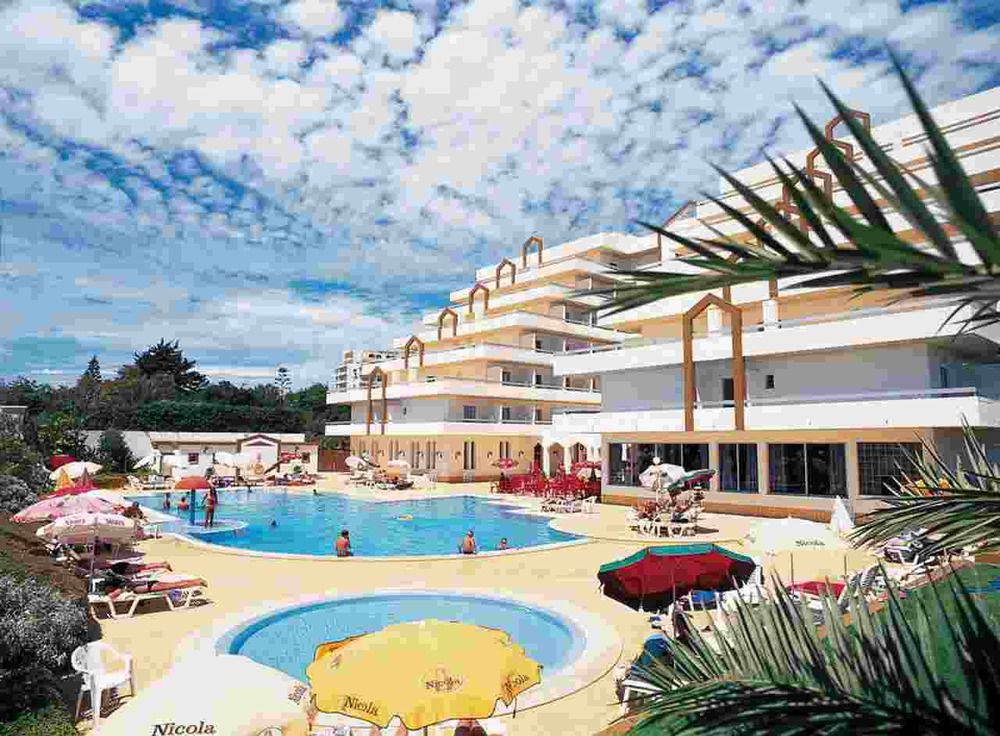 Hotel Luar Портиман Экстерьер фото