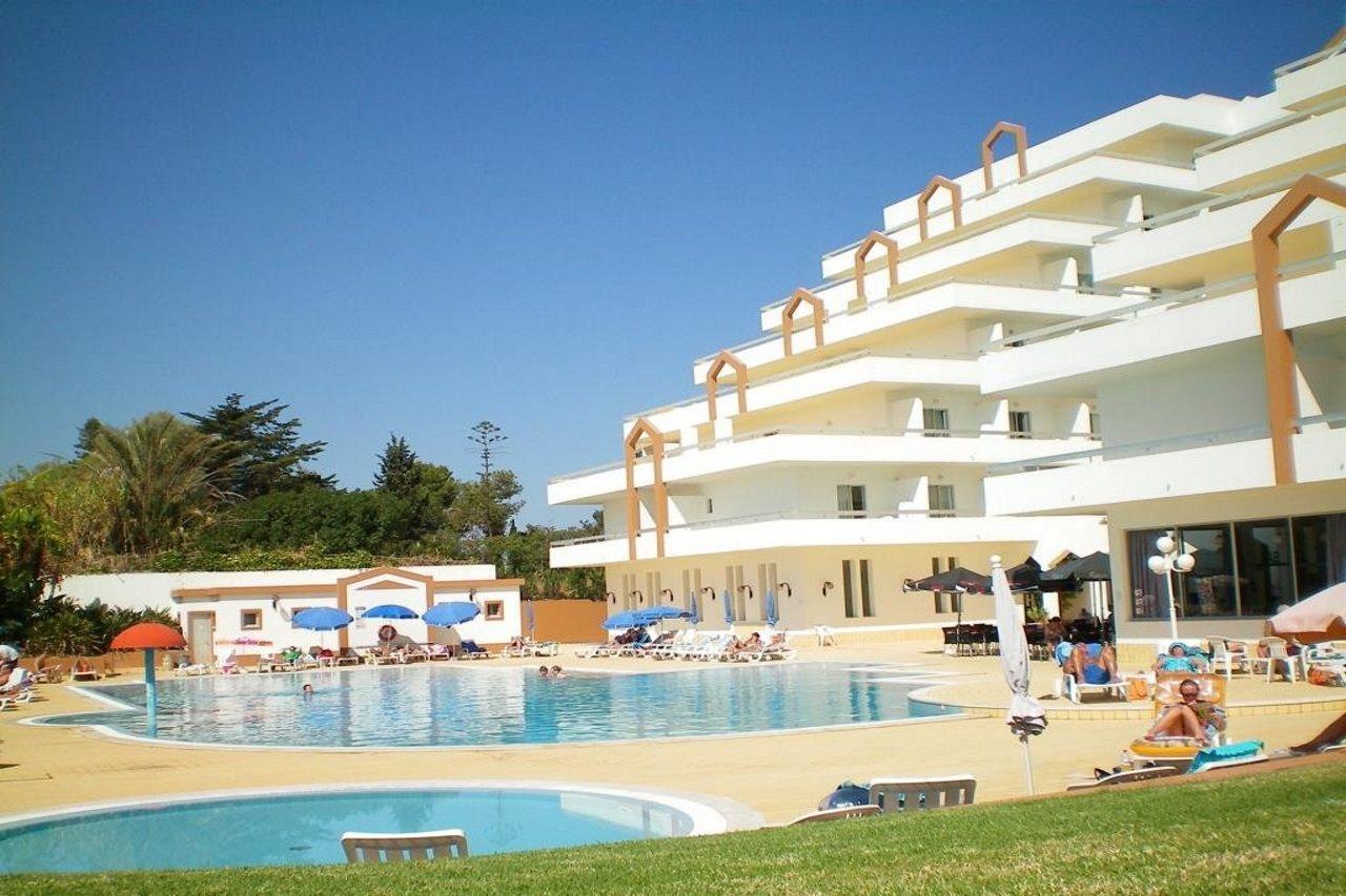 Hotel Luar Портиман Экстерьер фото