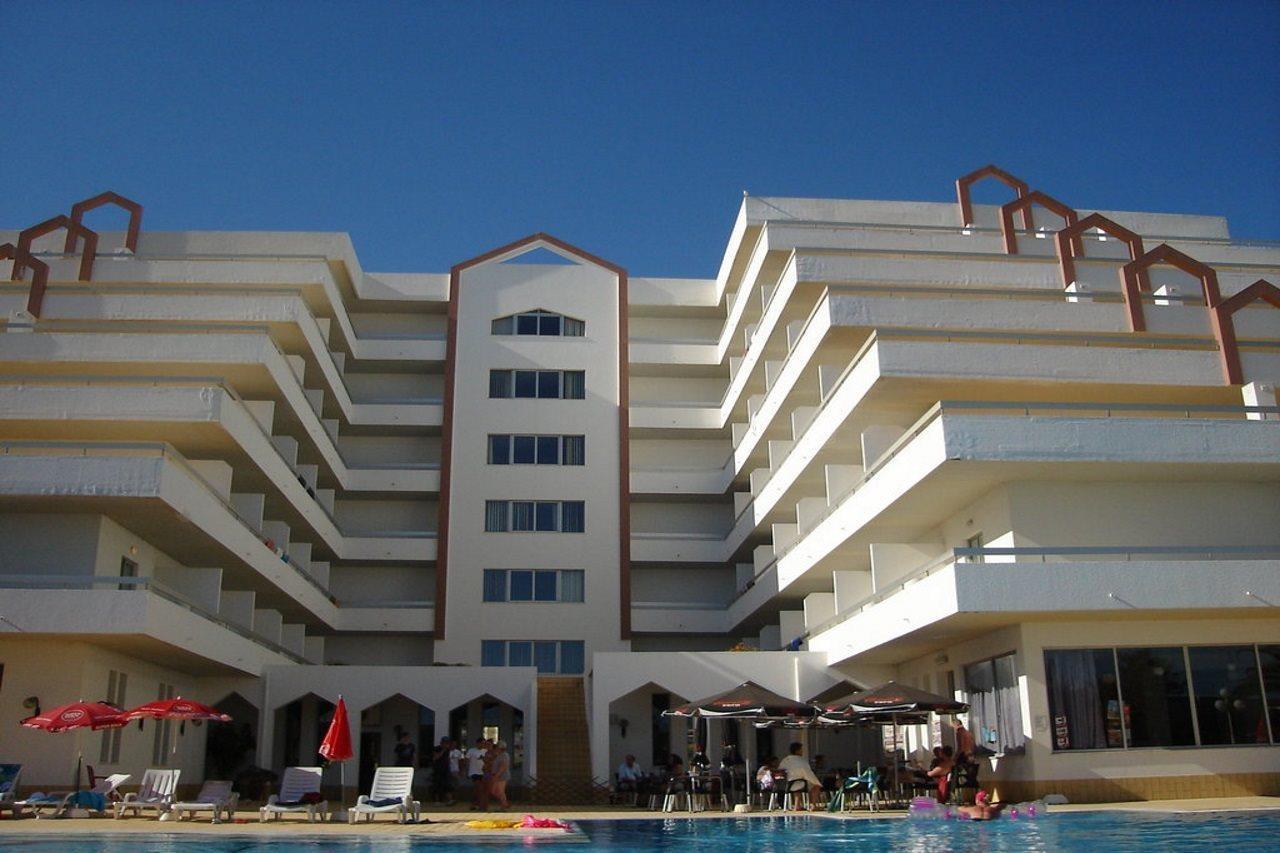 Hotel Luar Портиман Экстерьер фото