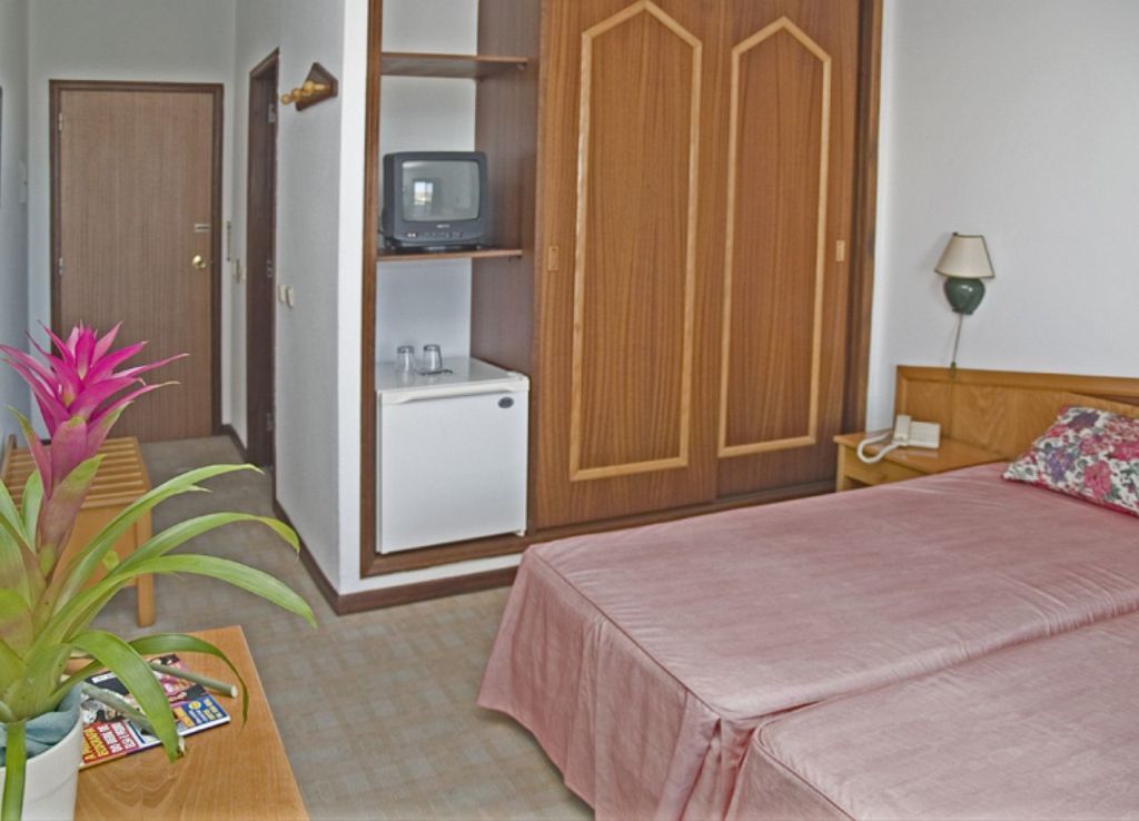 Hotel Luar Портиман Экстерьер фото